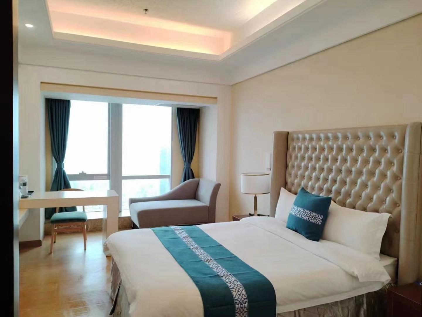 Ht Legend Hotel Changgang Metro Station Exit F -Direct To Canton Fair ภายนอก รูปภาพ